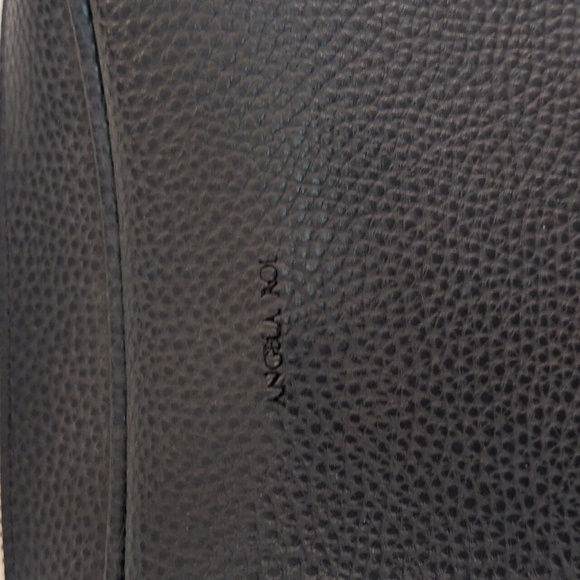 Angela Roi Grace Crossbody (Signet) - Picture 2 of 16
